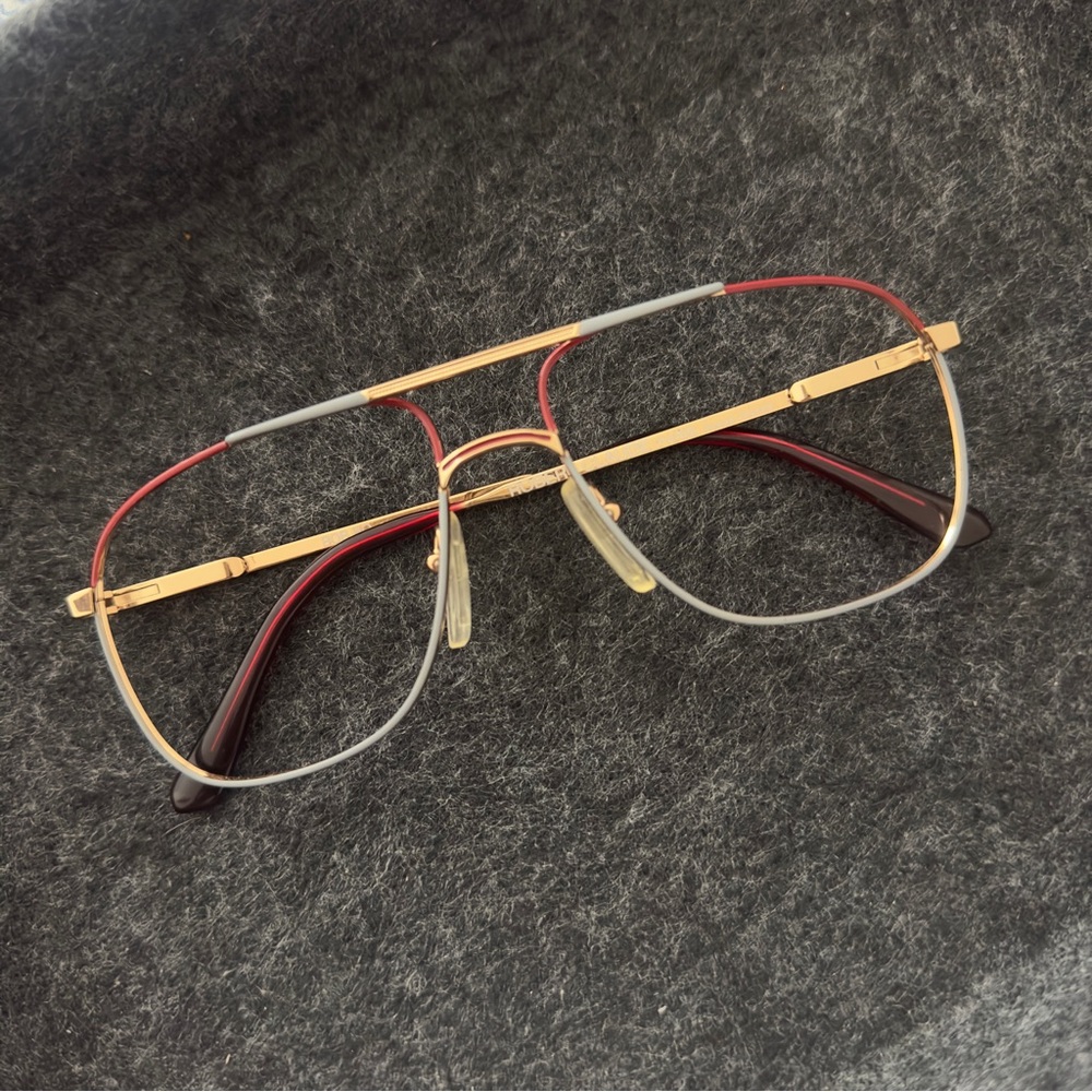 Robert Claude VTG   Gold and Red Aviator Glasses
